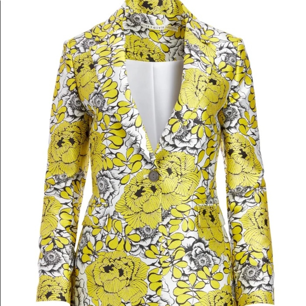 NWT Alice&Olivia blazer 🌼💛